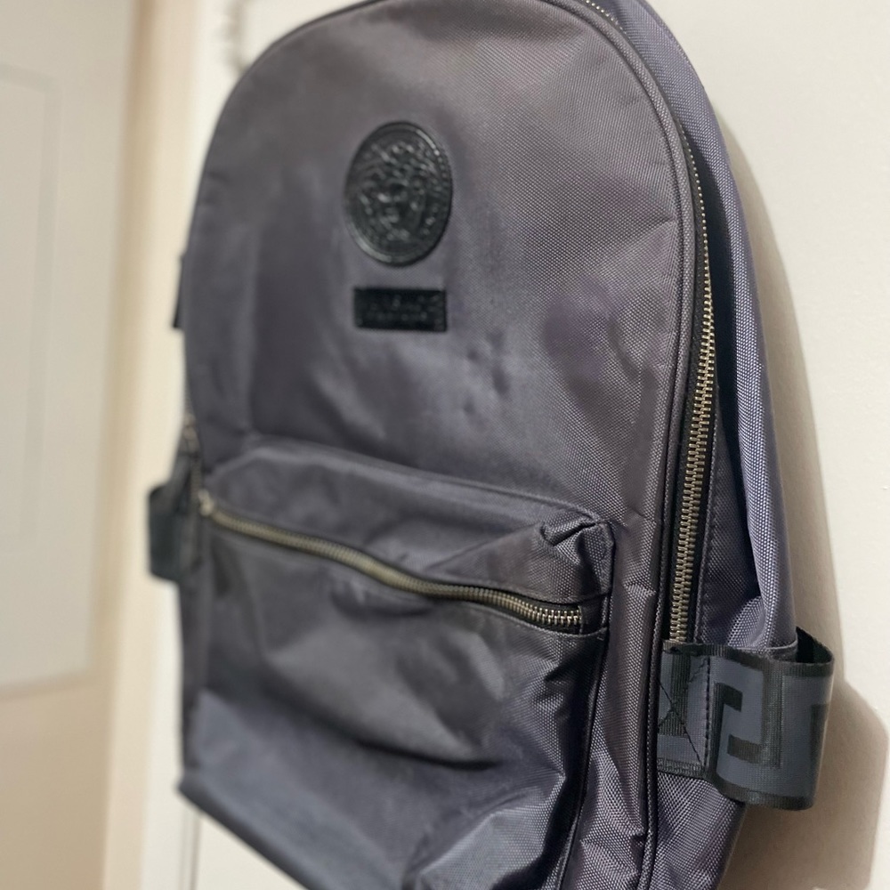 Vercase Perfumes Bookbag